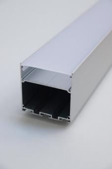 19130 Комплект: Профиль накладной алюминиевый серебристый анодированный с экраном 50*50 мм, длина 2 метра, 2 заглушки, 4 монтажные клипсы ПОД ЗАКАЗ