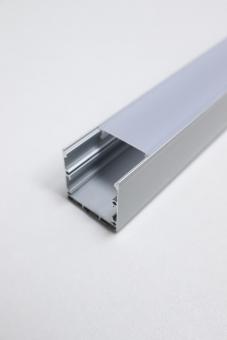 19120 Комплект: Профиль накладной алюминиевый серебристый анодированный с экраном 35*35 мм, длина 2 метра, 2 заглушки, 4 монтажные клипсы ПОД ЗАКАЗ